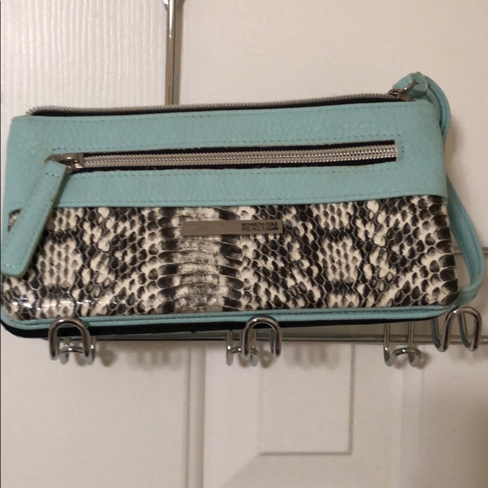 Kenneth Cole Reaction